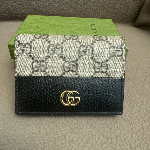Gucci Marmont Card Case Wallet - Picture 1 of 11